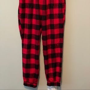 ✨✨BUNDLE AND SAVE✨✨ buy any two items that are $15 and get them for $20✨✨